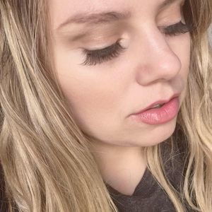 Meet your Posher, Mindy